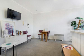 Great Things Come in Small Packages - Fitzroy Apt